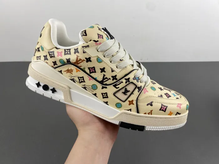 Affordable hype LV TRAINER SNEAKER 24072201 0130