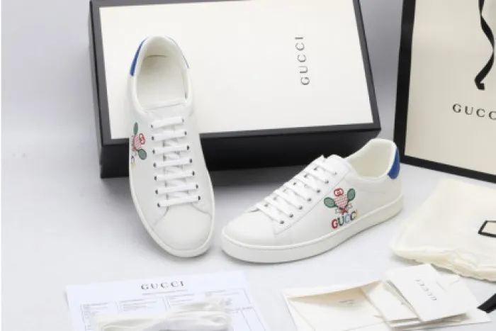 Affordable hype GUCC ACE EMBROIDERED LOW-TOP SNEAKER 603696 AY070 9096 0120