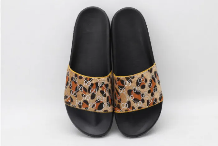 Cheap hype GUCC SLIPPERS LEOPARD PRINT 0123