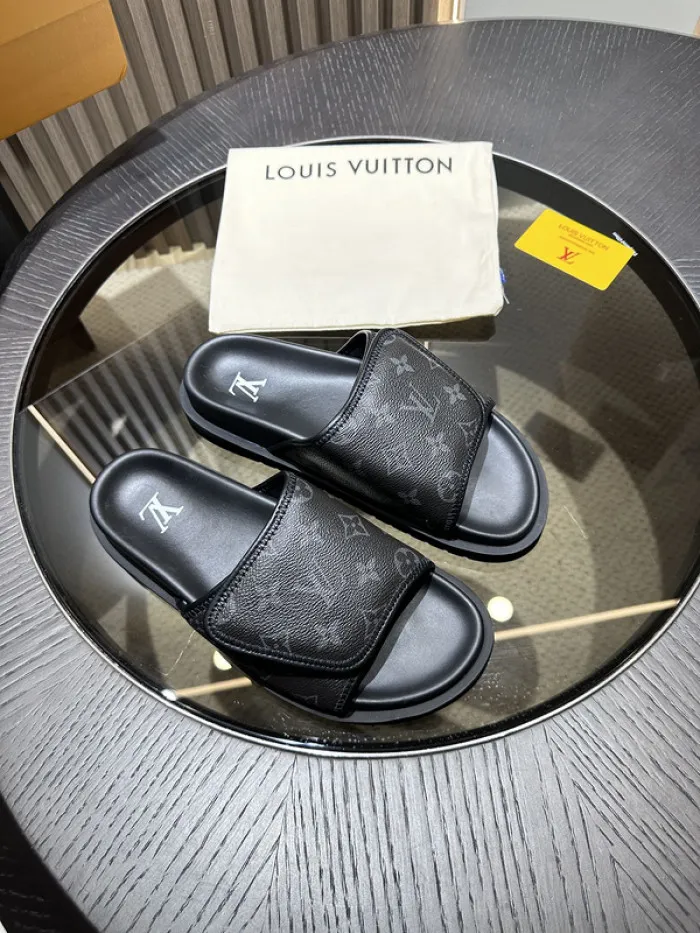 Hot sale hype LV Miami Mule 24052702 0117