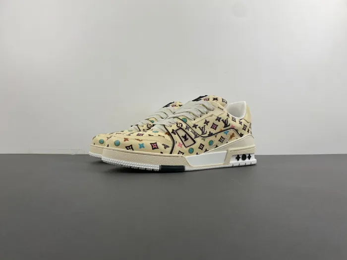 Affordable hype LV TRAINER SNEAKER 24072201 0130