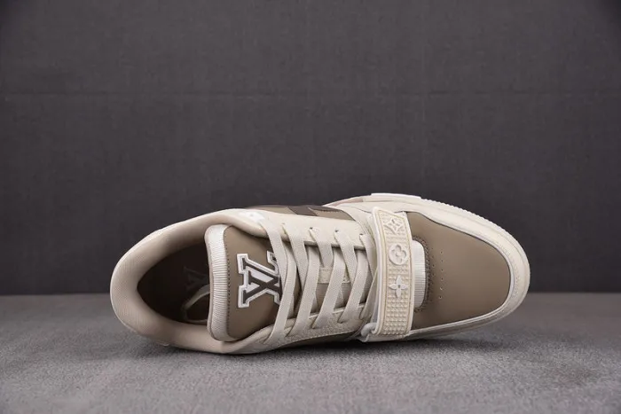 Buy now hype LV TRAINER SNEAKER 24071201 0117