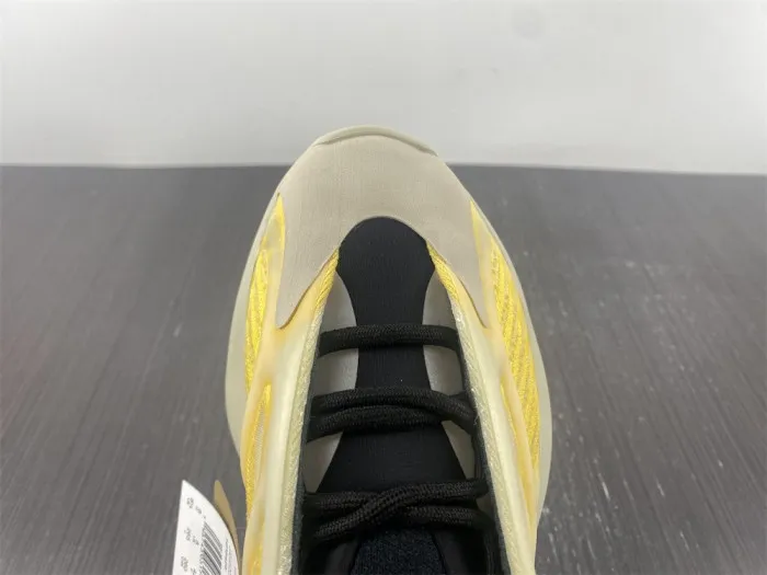 Buy now hype Adidas Yeezy 700 V3 Mono Safflower HP5425 0127