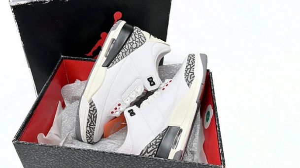 Buy now hype White DN3707-100 Retro Jordan Reimagined 3 Cement 0210