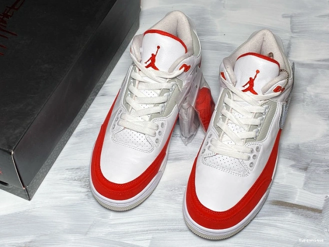 Buy now hype University Tinker 3 Retro CJ0939-100 Red White Air Jordan 0217