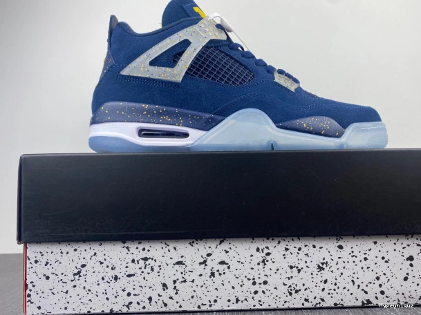 Buy now hype Retro AJ4-1036660 4 Air Jordan Michigan (PE) 0216