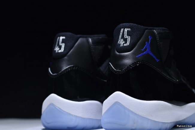 Buy now hype Jordan 11 