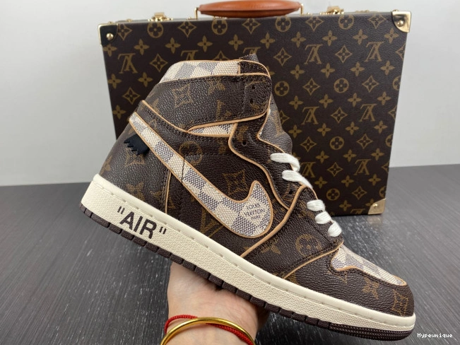 Hot sale hype Air x LV Jordan OFF-WHITE 1 0208