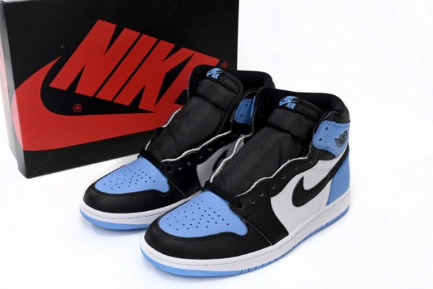 Hot sale hype UNC 1 OG Toe Air High Jordan DZ5485-400 0217