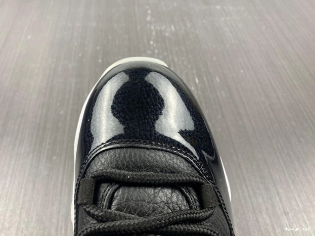 Affordable hype 72-10 AV2187-001 Jordan Air Retro Low 11 0215