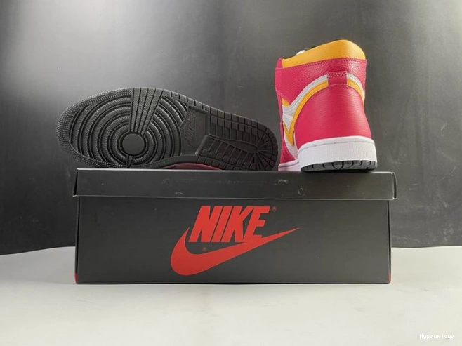 Affordable hype Jordan 555088-603 High Fusion Air Red 1 OGLight 0227