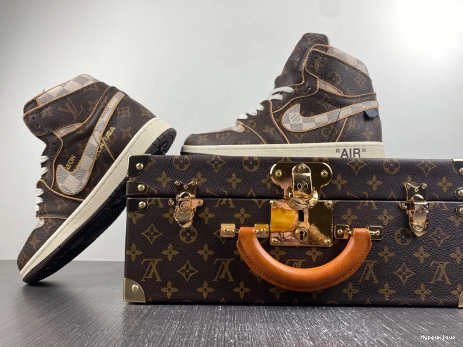 Hot sale hype Air x LV Jordan OFF-WHITE 1 0208