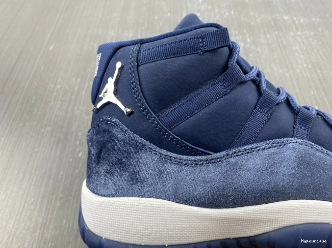 Hot sale hype Jordan Midnight WMNS AR0715-441 Velvet Navy 11 Air 0227