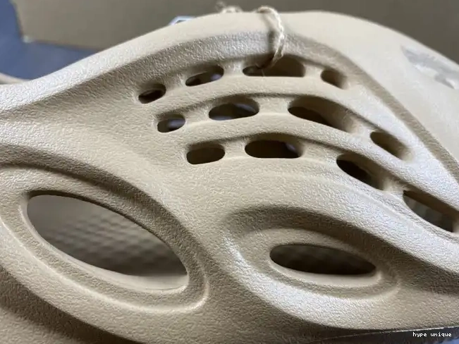 hype Yeezy GW3354 Adidas Foam Ochre RNNR 0322