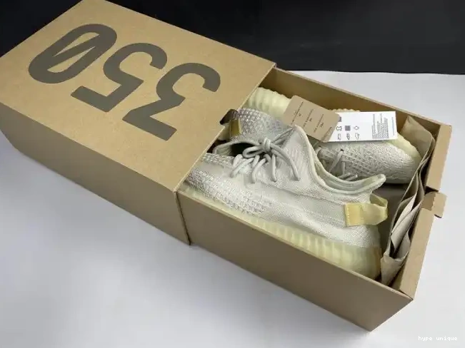 hype ADIDAS V2 YEEZY 350 BOOST GY3438 0322